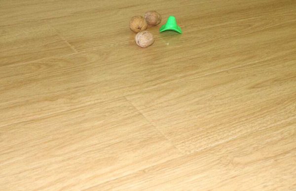 Vinyl Flooring 014